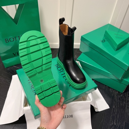 Bottega Venet mid-calf heeled boots-Luxeon