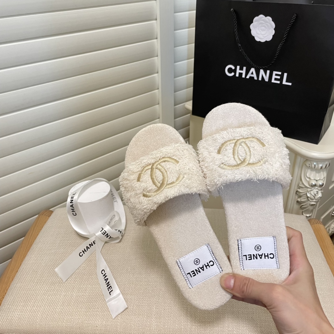 C style double-C winter wool slippers-Luxeon