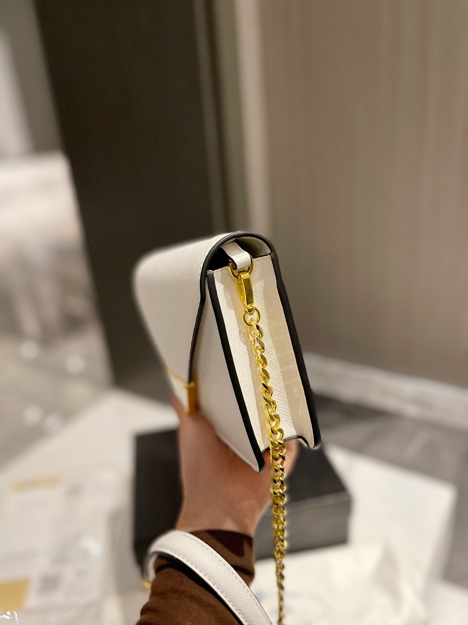 P style Shoulder Bags-Luxeon