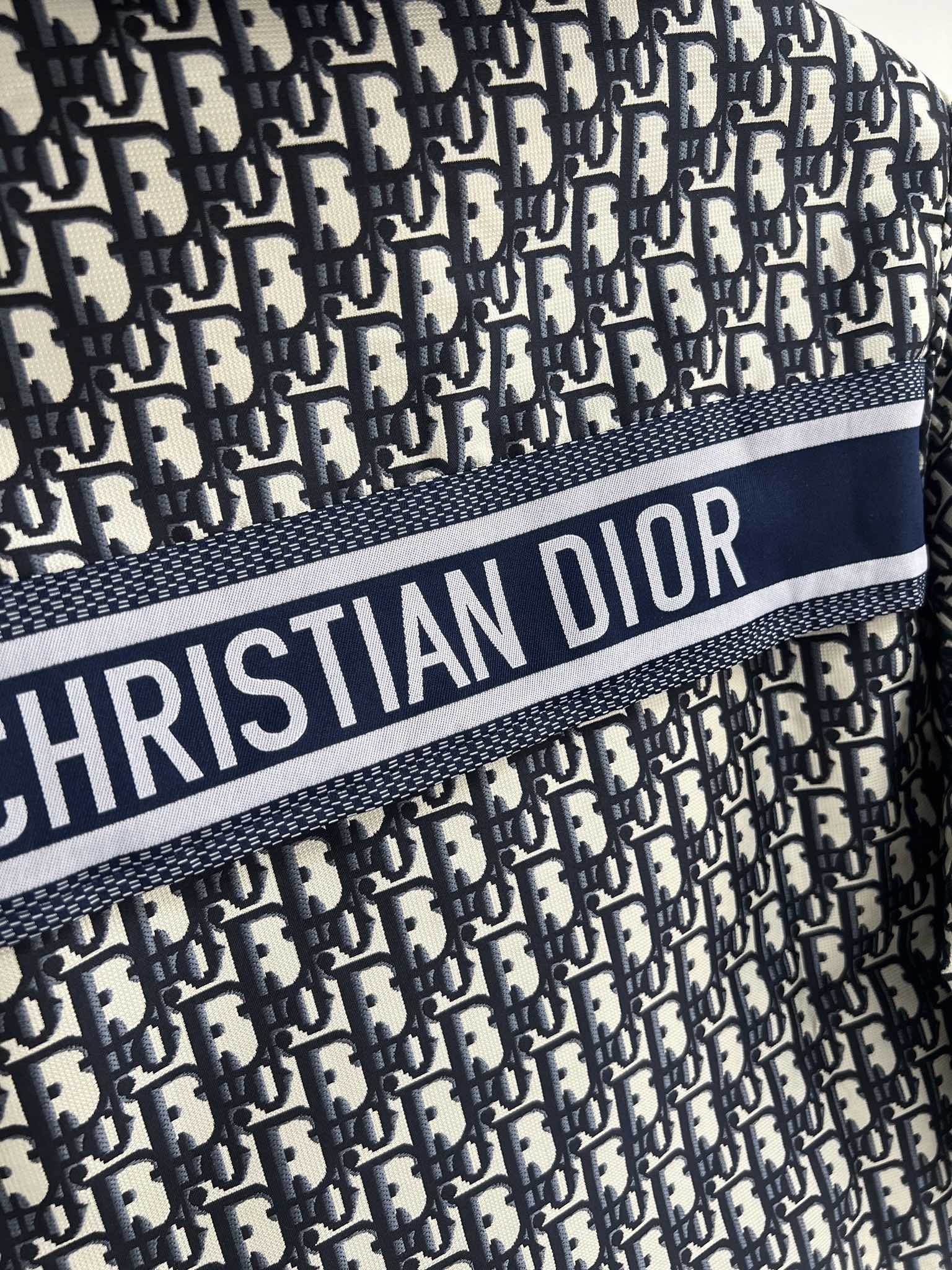 Printed jacket SML