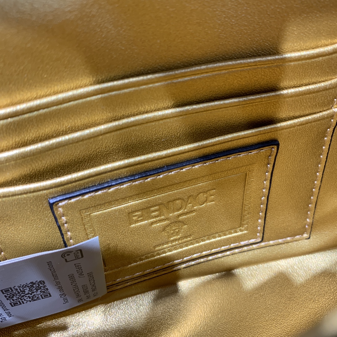 F style handbbag-Luxeon