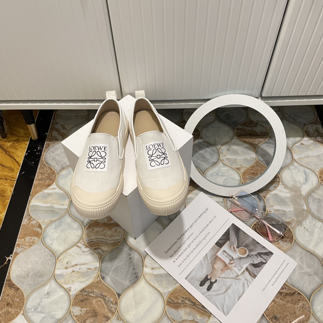 L style new women loafers flats-Luxeon