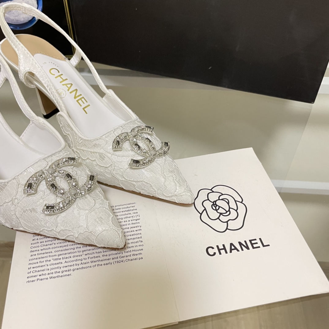 C style Vintage double-C sandals-Luxeon