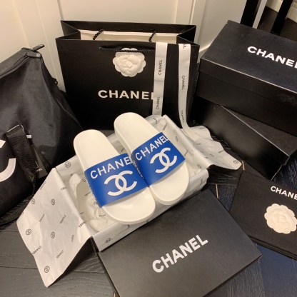 C style vintage slippers-Luxeon