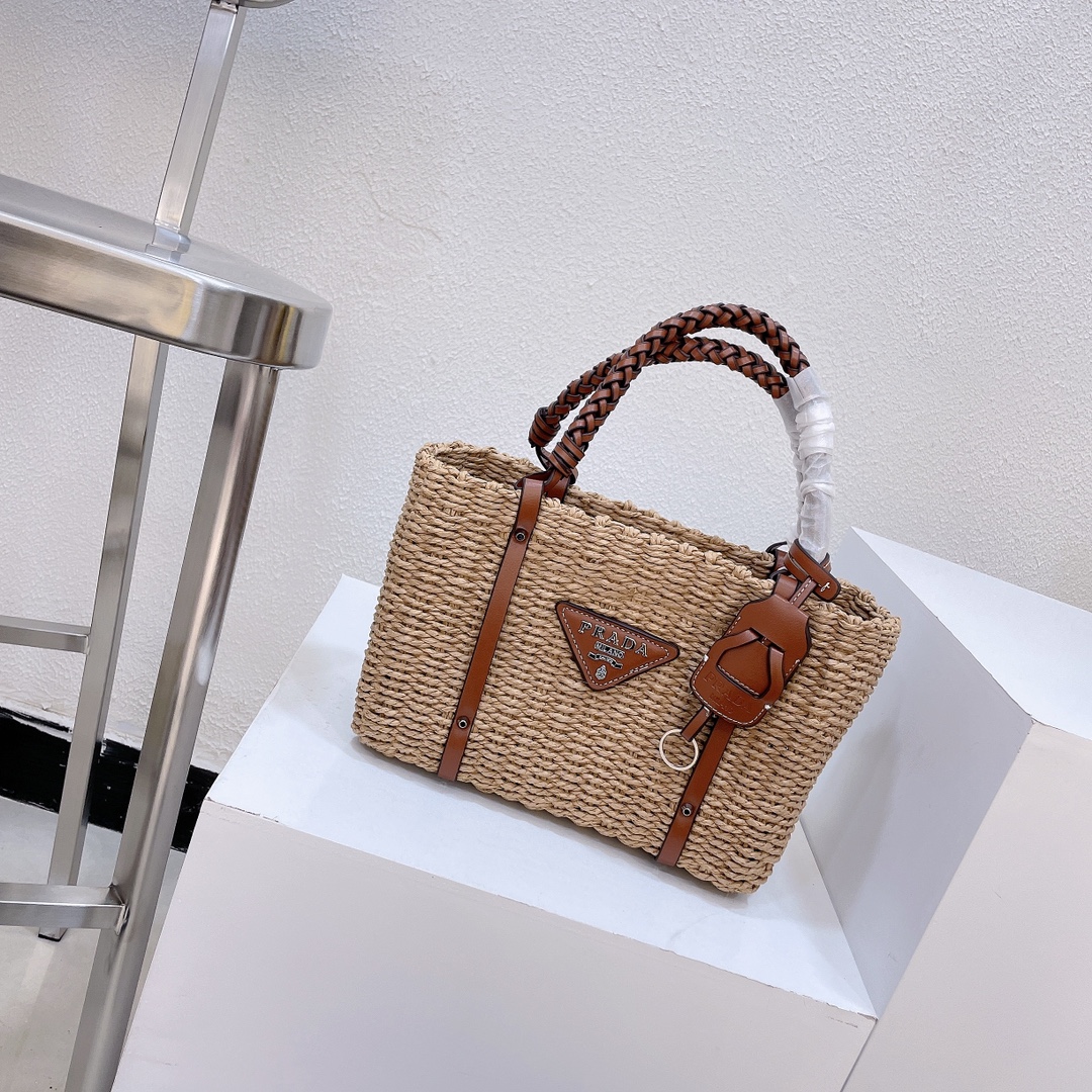 P style straw basket handbags-Luxeon