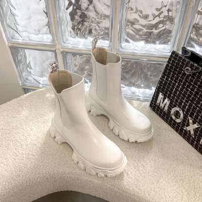 Givenchy patent leather solid ankle boots-Luxeon