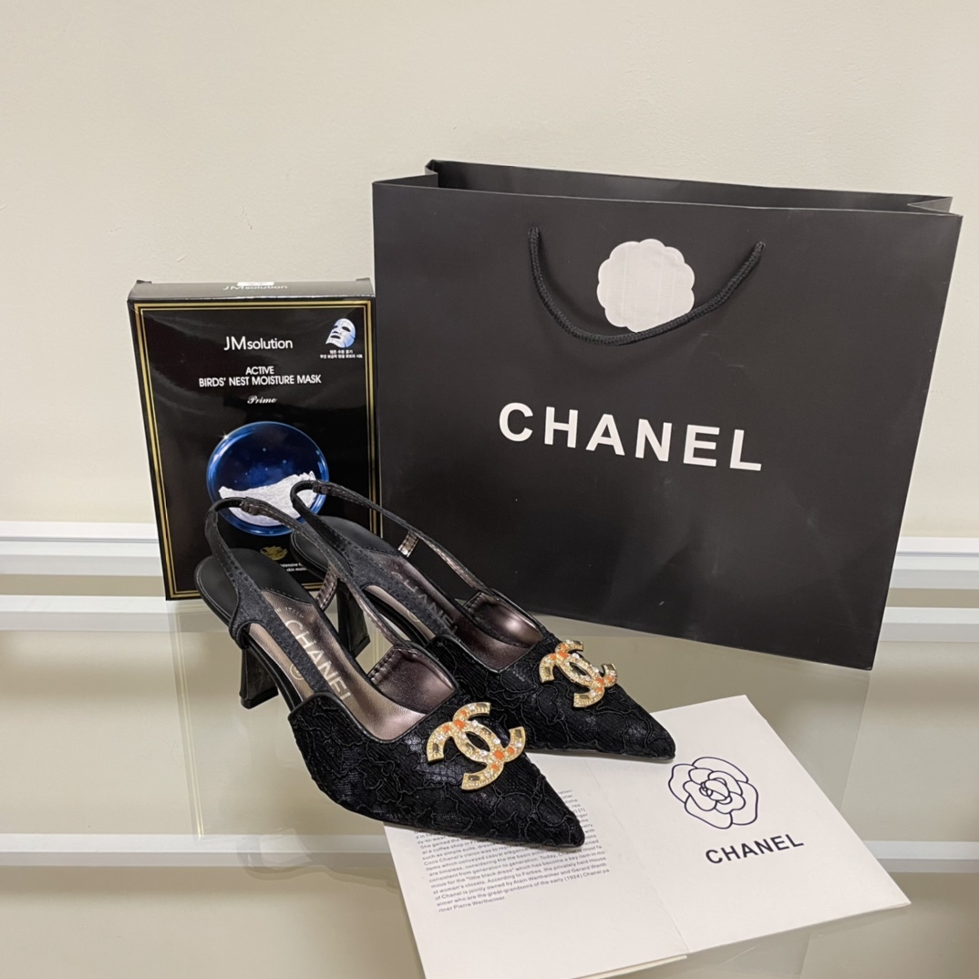 C style Vintage double-C sandals-Luxeon