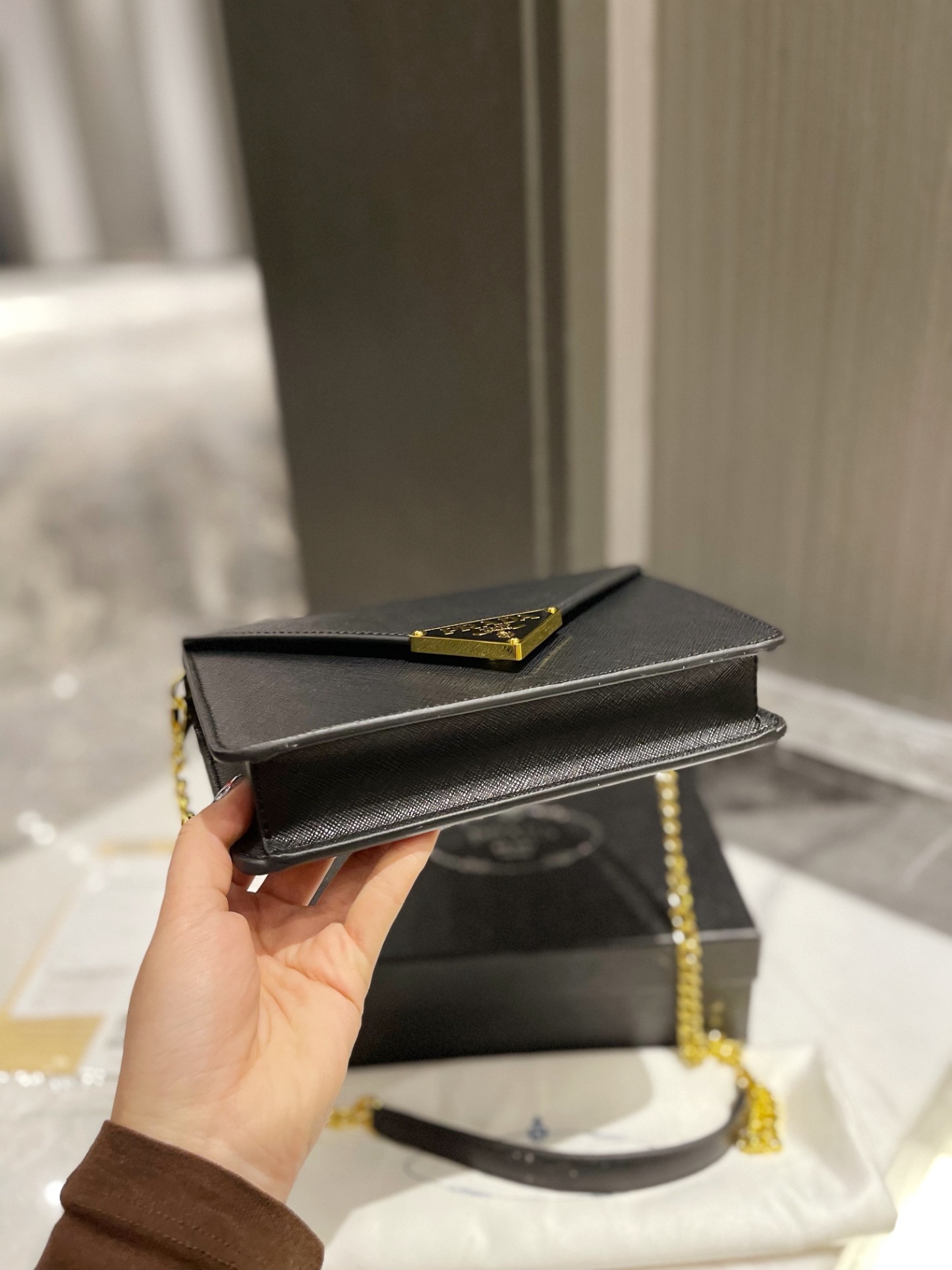 P style Shoulder Bags-Luxeon