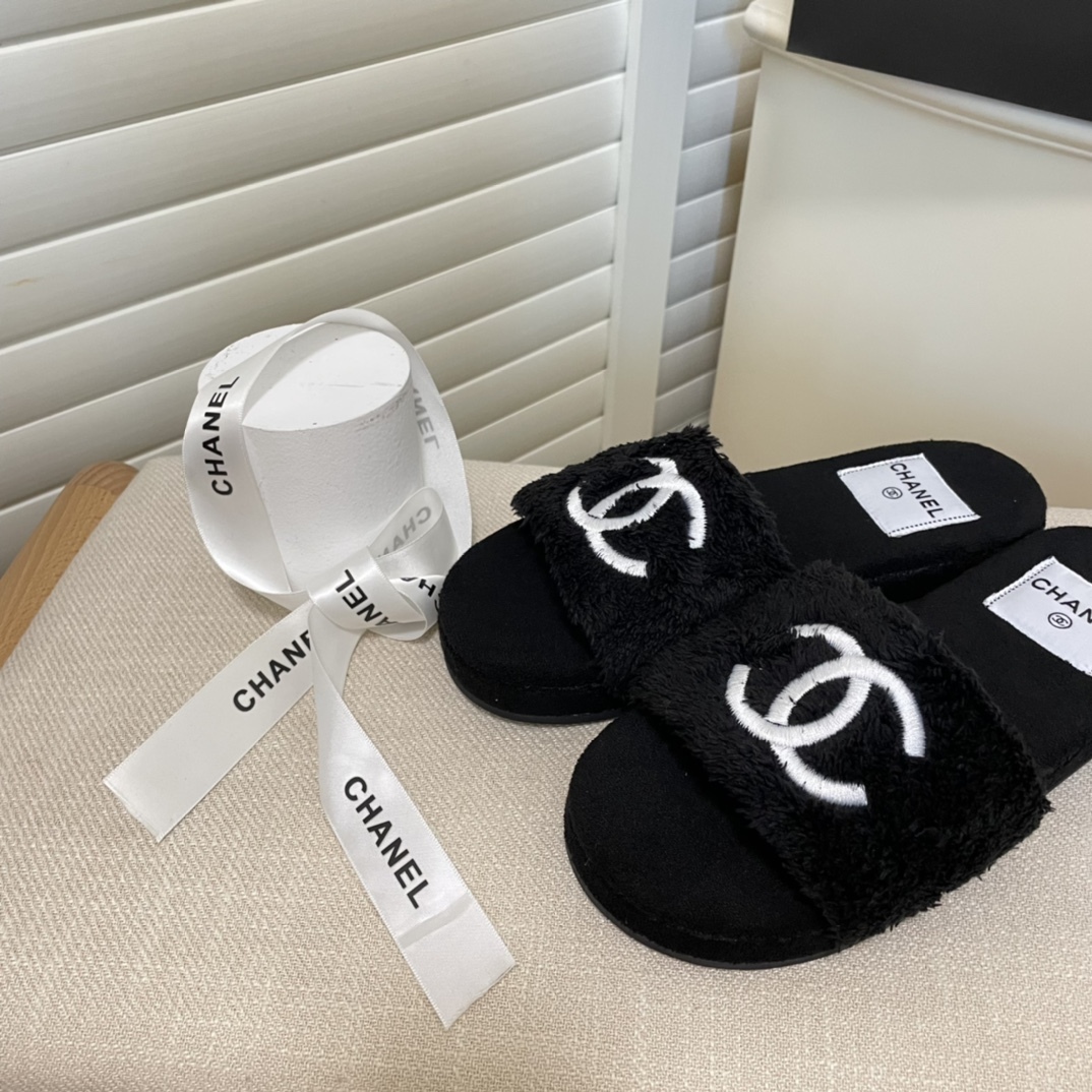 C style double-C winter wool slippers-Luxeon