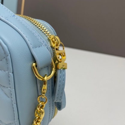 D style caro handbag-Luxeon