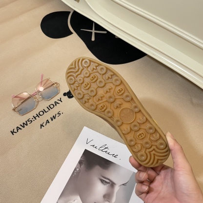 Adidas X G style co-brand commemorative sneakers-Luxeon