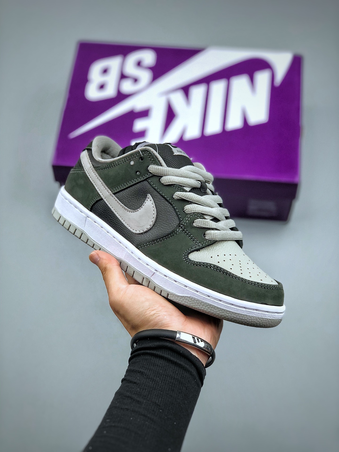 . SB Dunk Low "UNLV" sneakers-Luxeon