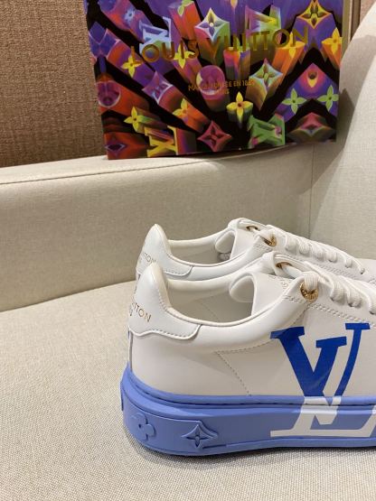 L style Women Lace Up Leather Flat Sneakers-Luxeon