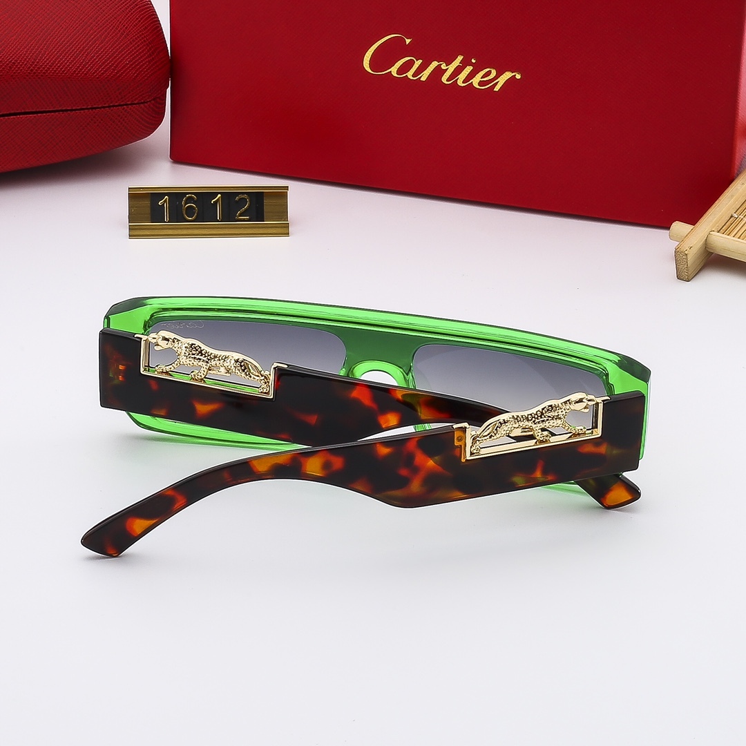 Cartier Women Fashion Glasses-Luxeon