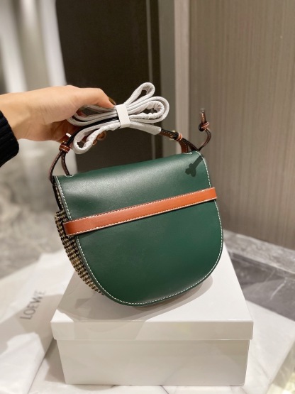 L style Gate Bag Saddle Bag Crossbody Bag-Luxeon