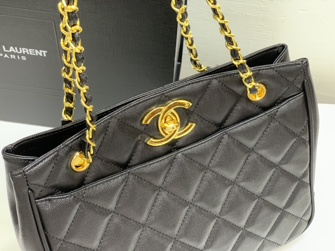 C style vintage handbag-Luxeon