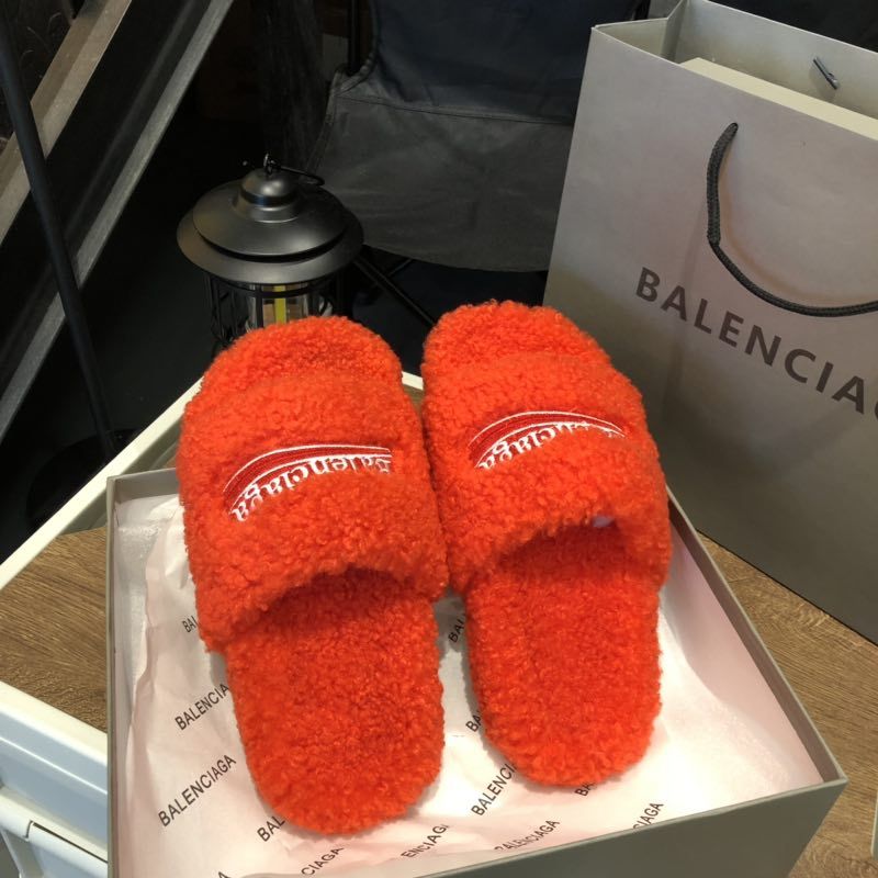 B style new women fur slippers with logo upper-Luxeon