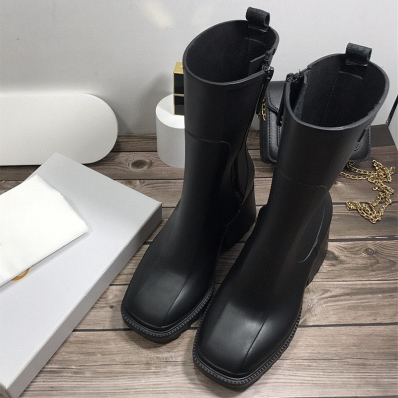 Chloe Women's Thick Heel High-Heeled Short Boots-Luxeon