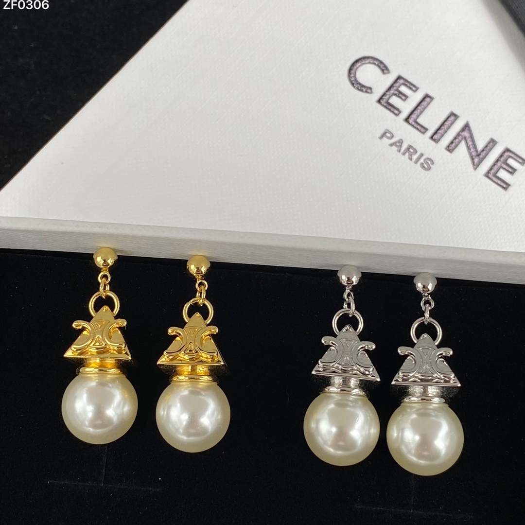 C style Stud Earrings-Luxeon