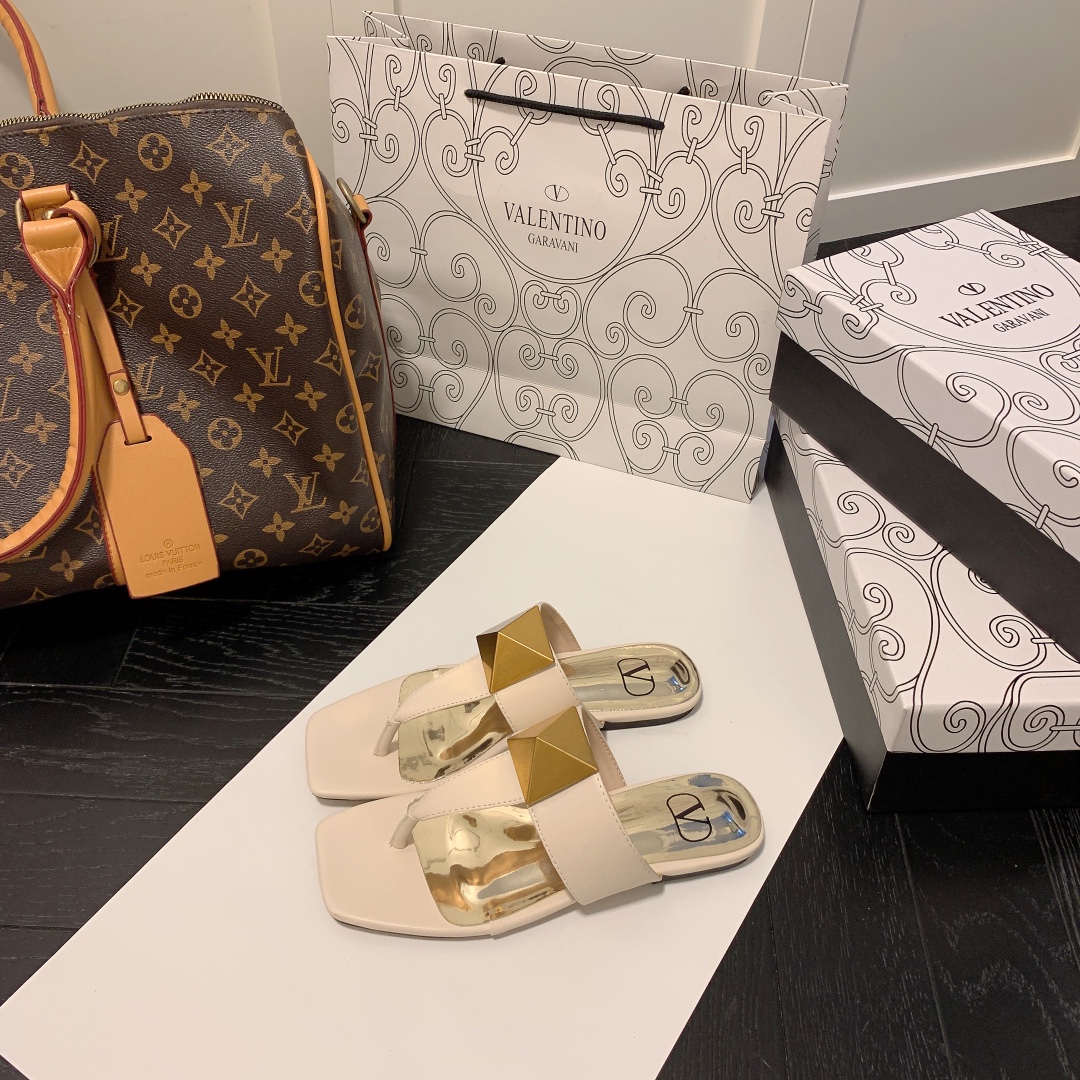 Valentino Nail Series Platform Slippers-Luxeon