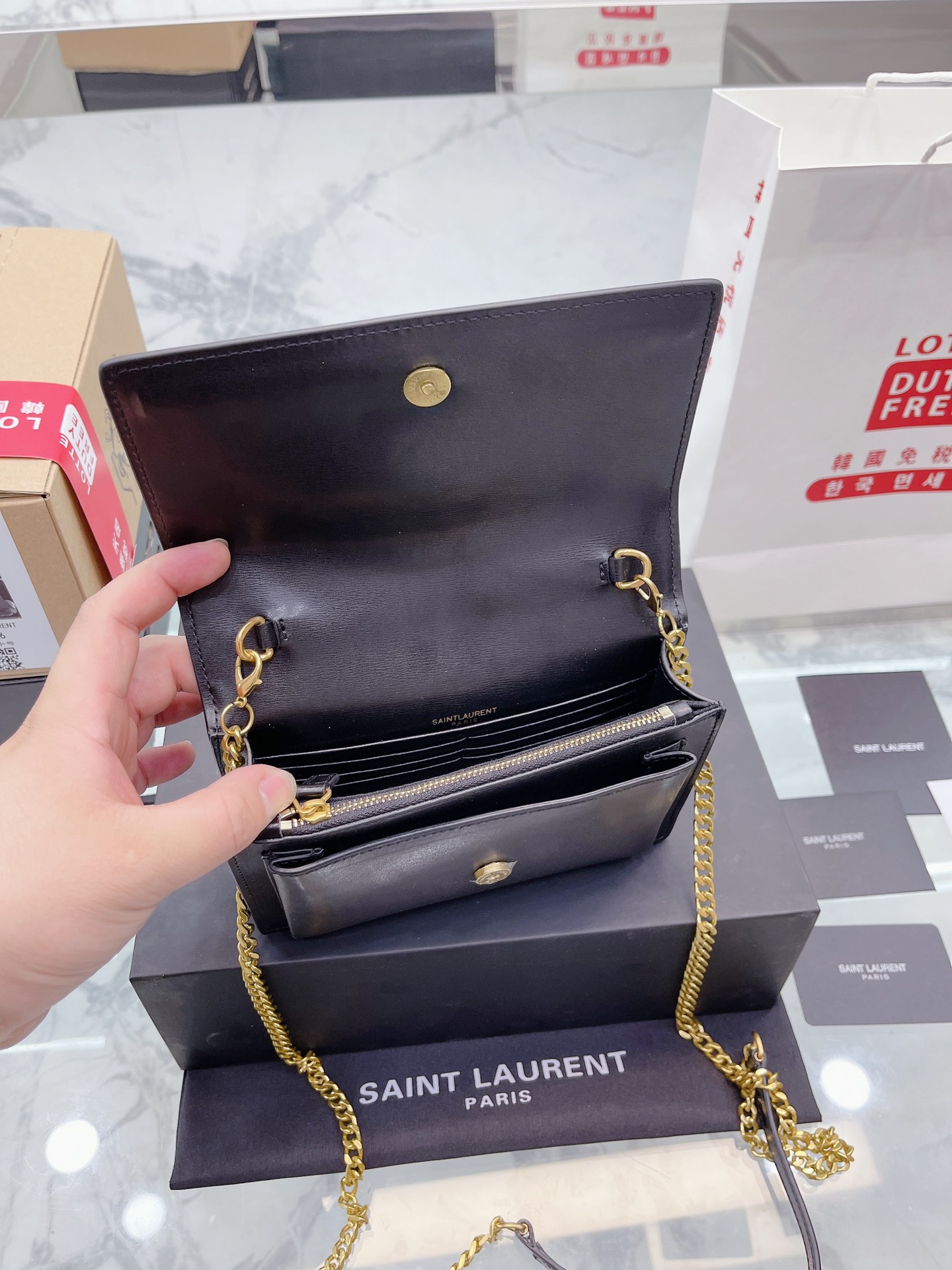 Y style handbag-Luxeon