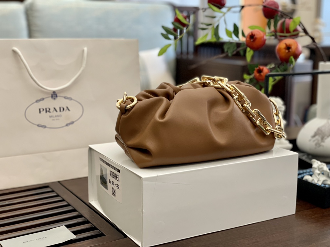 BV Bottega Veneta Underarm Bags Handbags-Luxeon