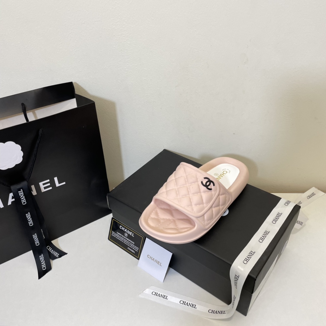 C style Air Bubble Flat Slippers-Luxeon