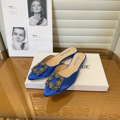 Manolo Blahnik pointed toe flat slippers-Luxeon