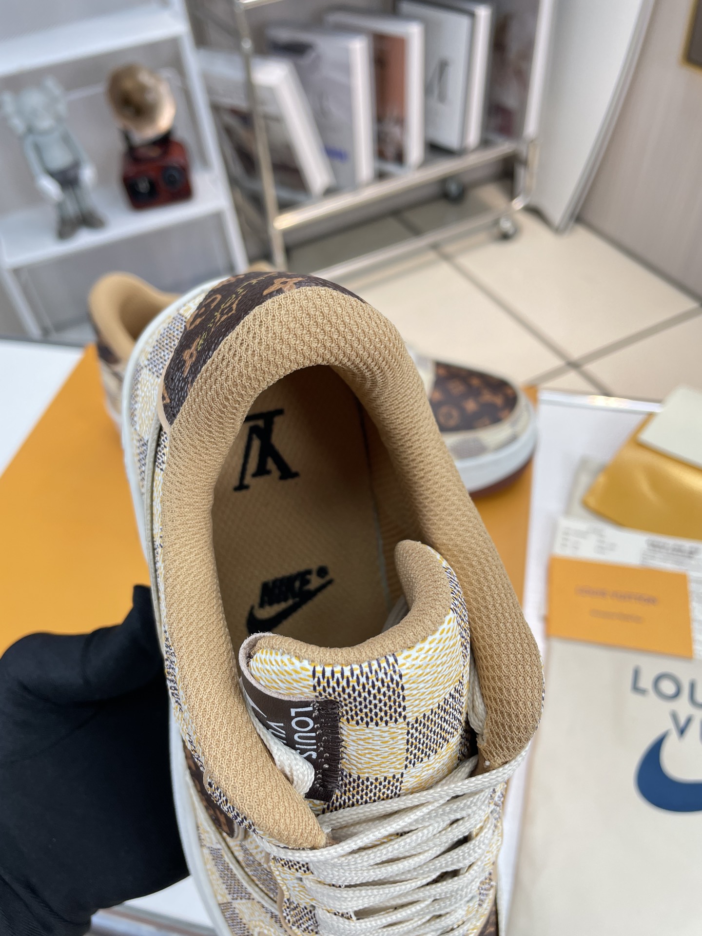 . x . Air Force 1"07 L style8 Low"Damier Azur/Brown/L style Monogram co-brand sneakers-Luxeon