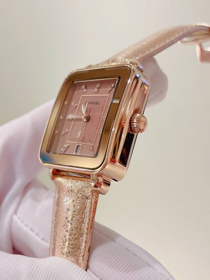 C style Watch Modern Classic Fashion Design Leather Watchband-Luxeon