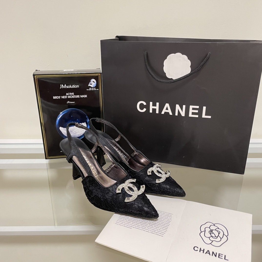 C style Vintage double-C sandals-Luxeon