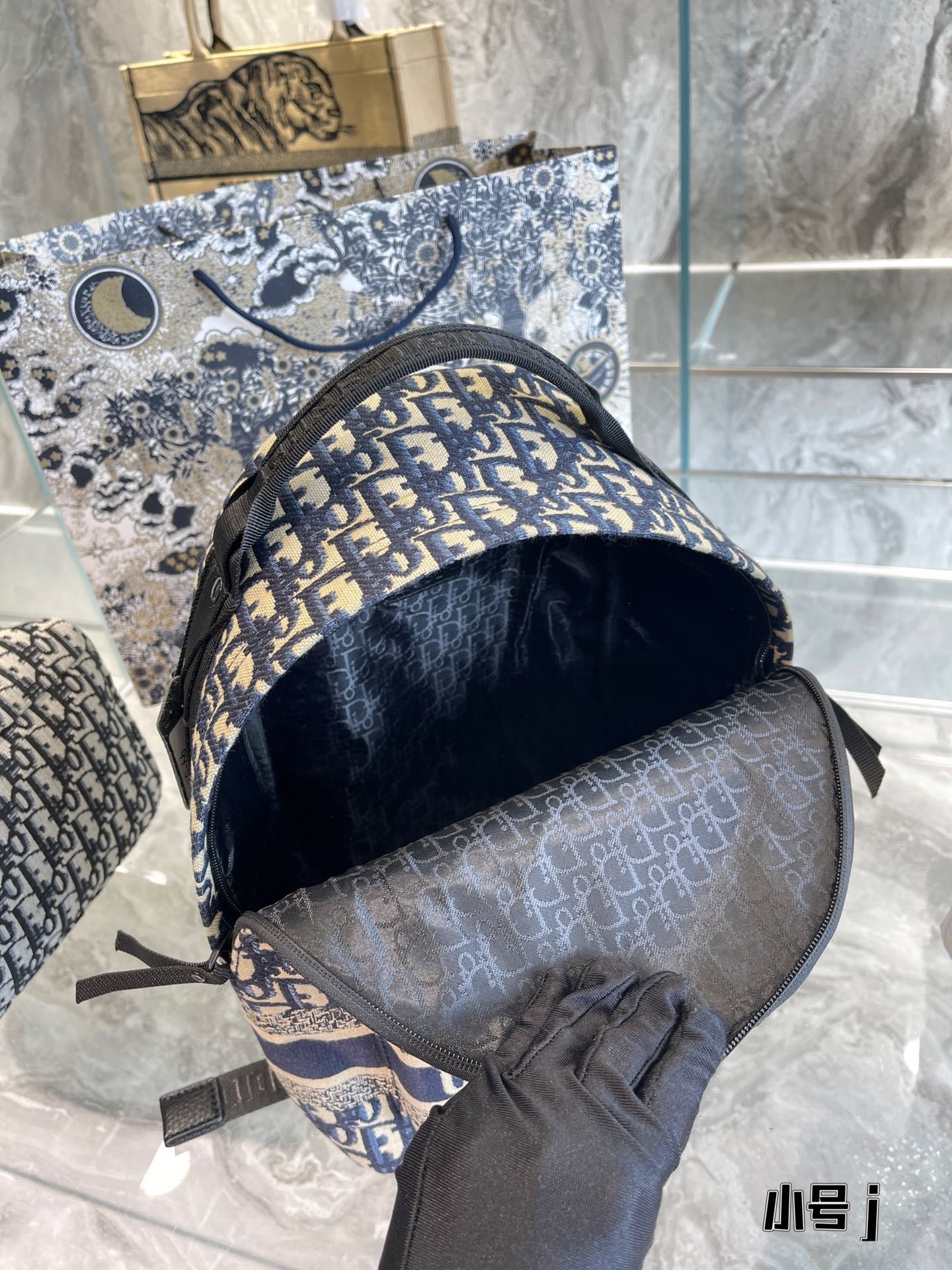 D style old flower backpack-Luxeon