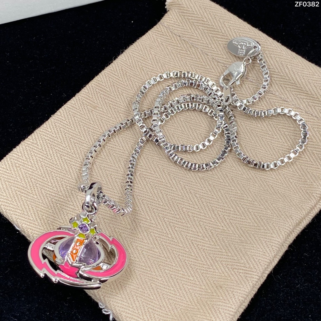 Western Queen Necklace-Luxeon