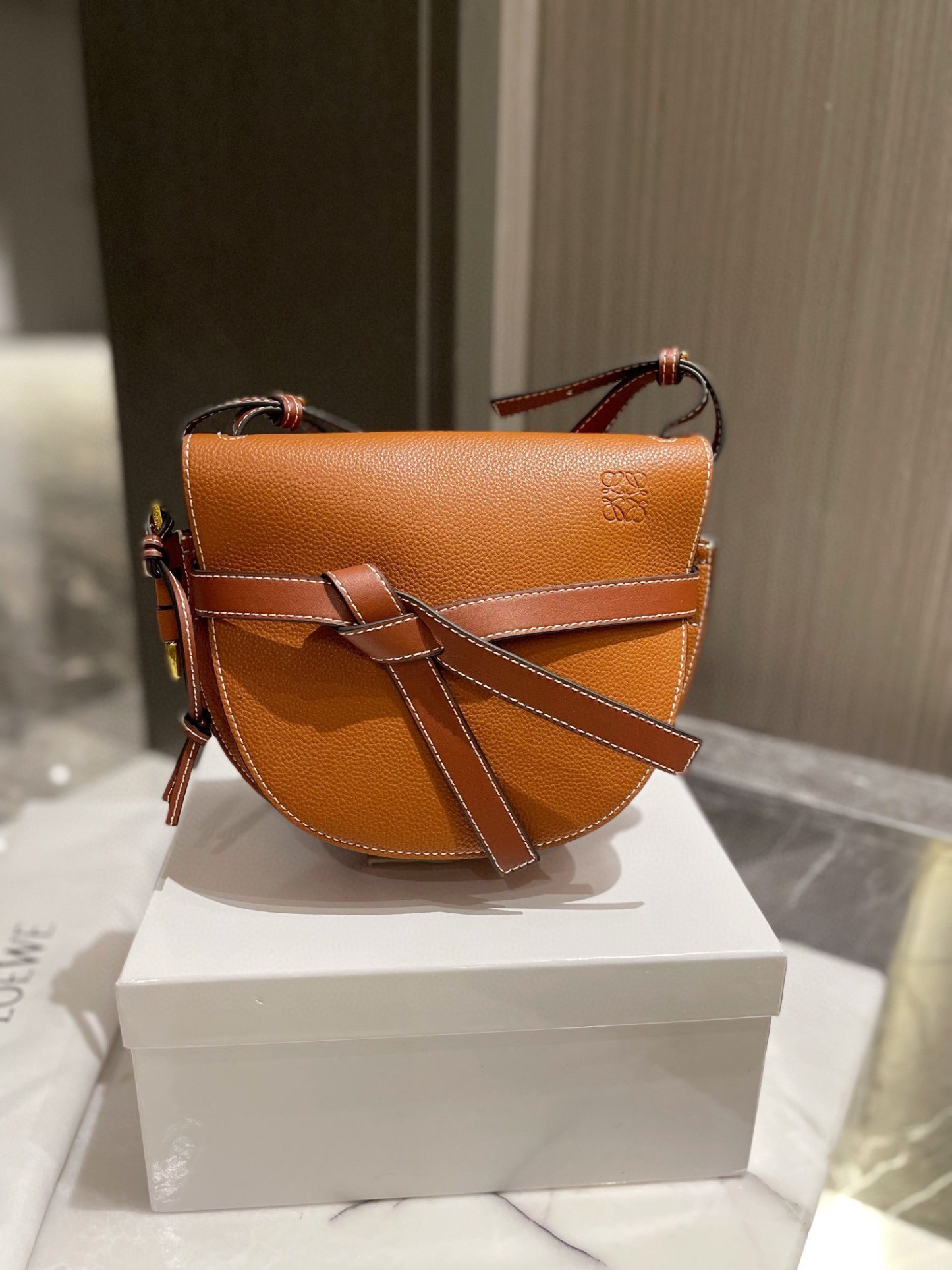 L style Gate Bag Saddle Bag Crossbody Bag-Luxeon