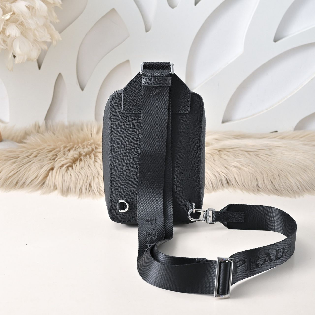 crossbody bag 20*16*6cm