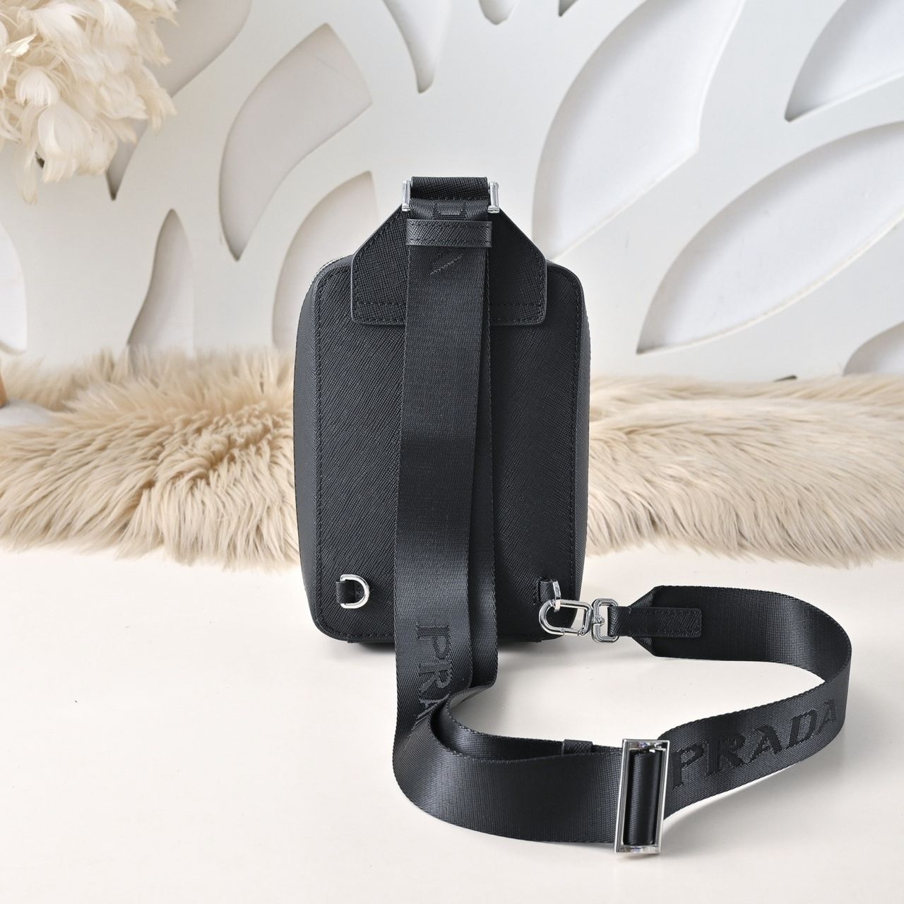 crossbody bag 20*16*6cm