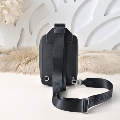 crossbody bag 20*16*6cm