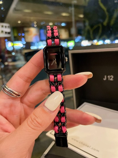 C style PREMIERE ELECTRO Women Wristwatch Leather Bracelet Band-Luxeon