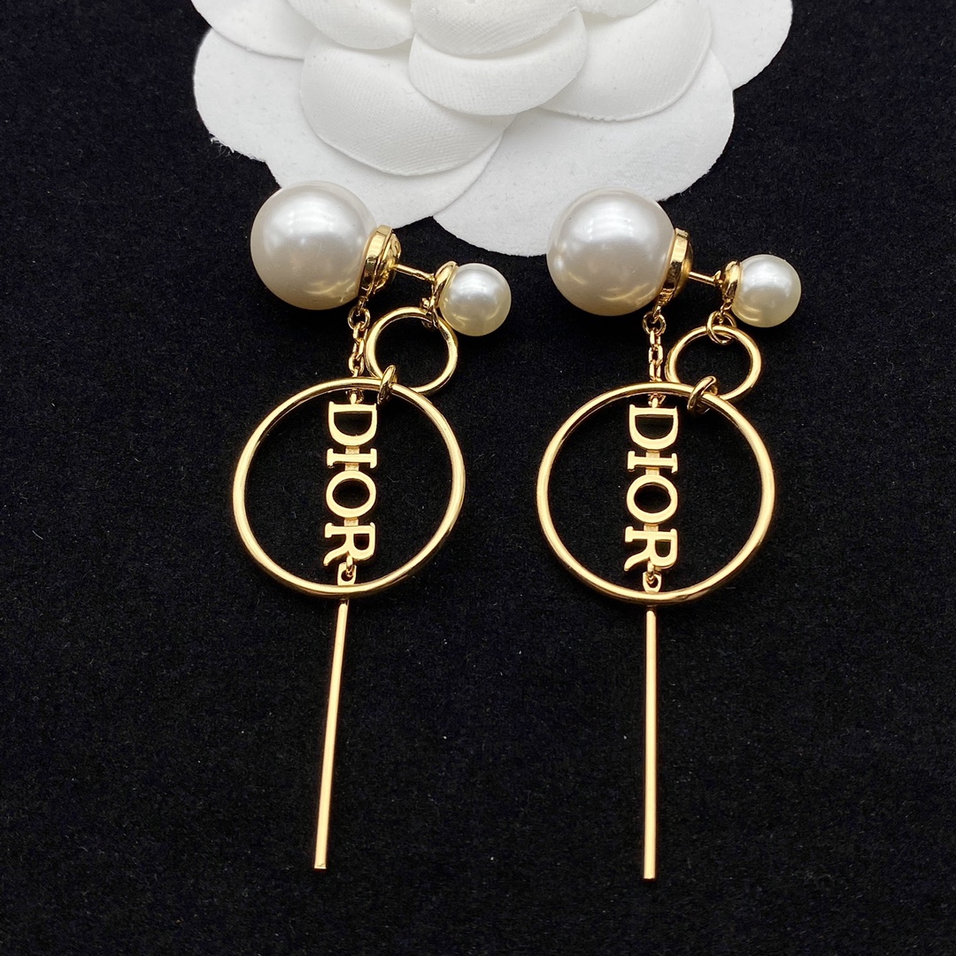 D style Fashion Tassel Ring Earrings-Luxeon