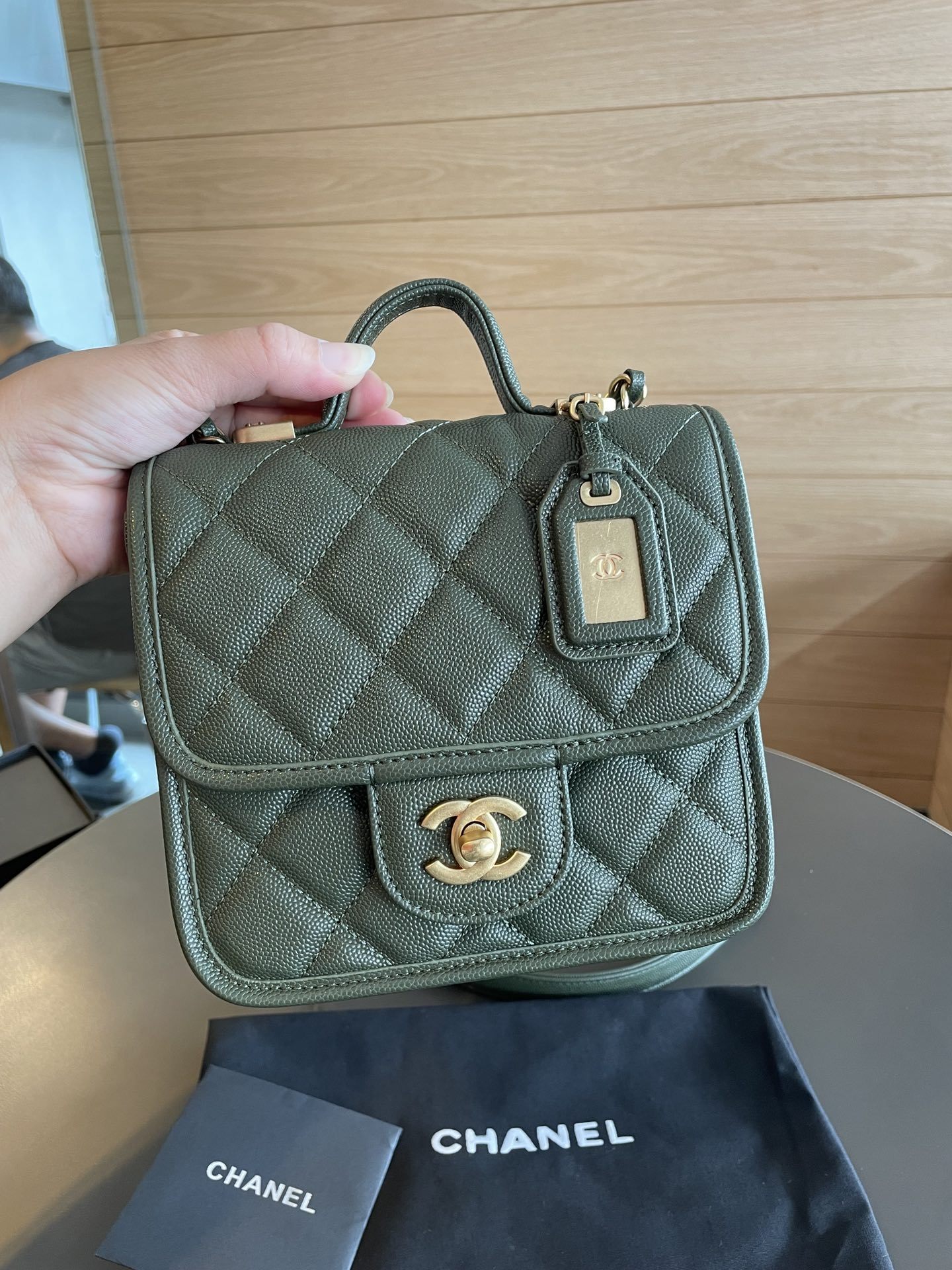 C style 22k handbag-Luxeon