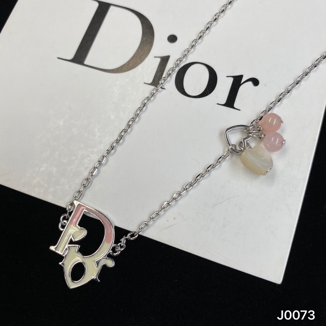 D style fashion trend necklace-Luxeon
