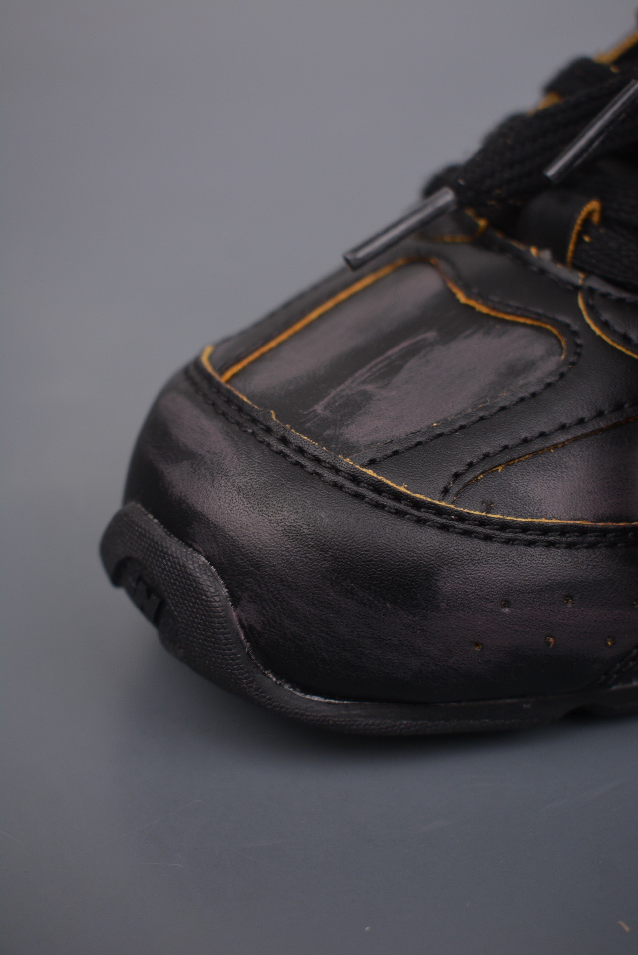 Distressed 530 sneakers