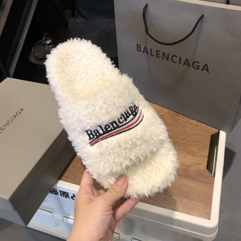 B style new women fur slippers with logo upper-Luxeon