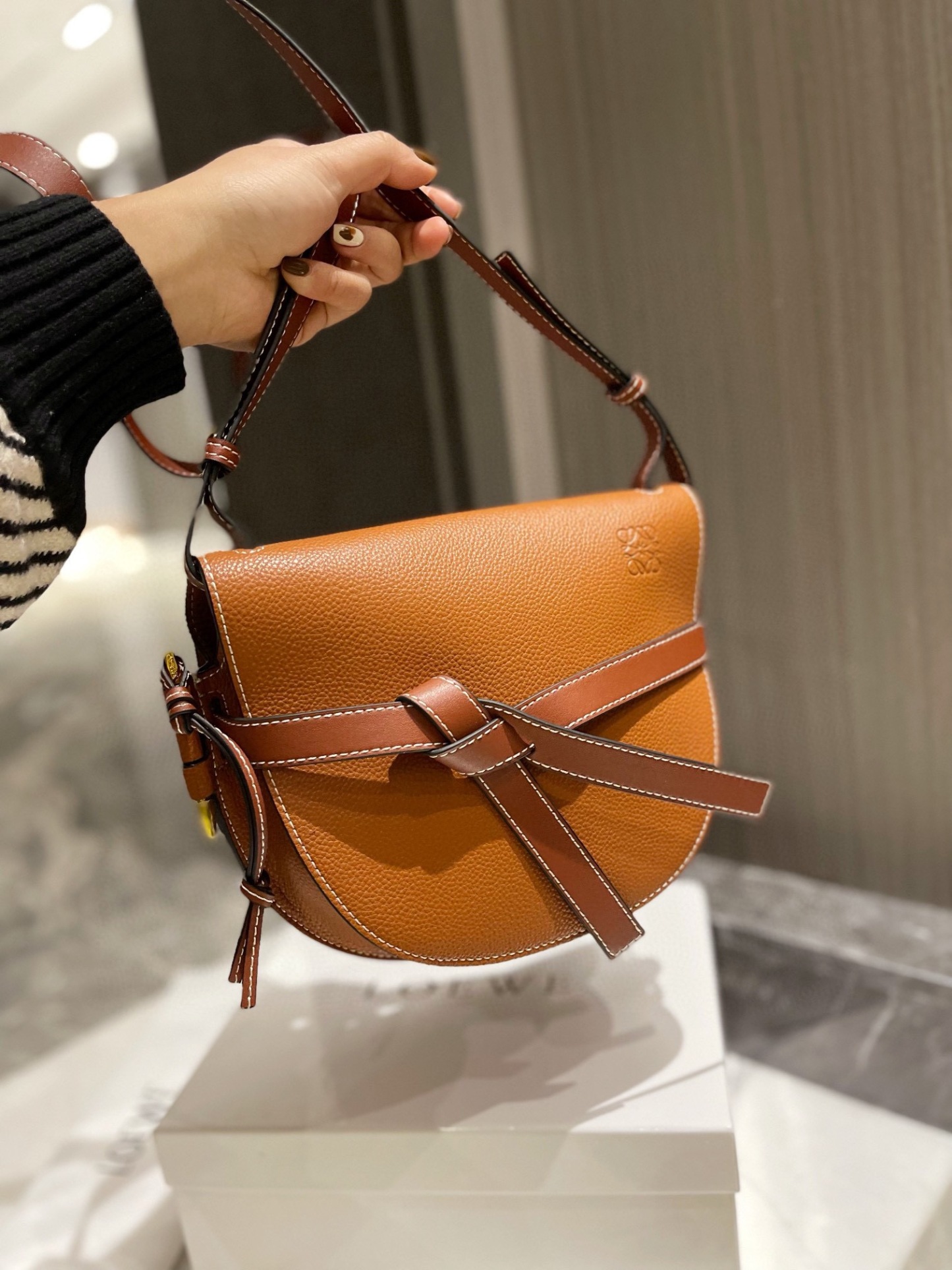 L style Gate Bag Saddle Bag Crossbody Bag-Luxeon