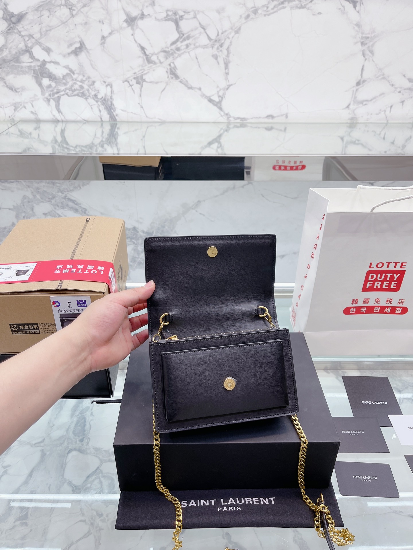 Y style handbag-Luxeon