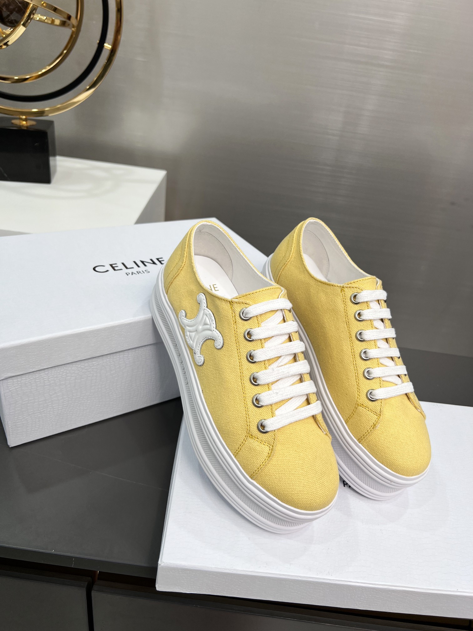 C style low heel canvas casual shoes-Luxeon