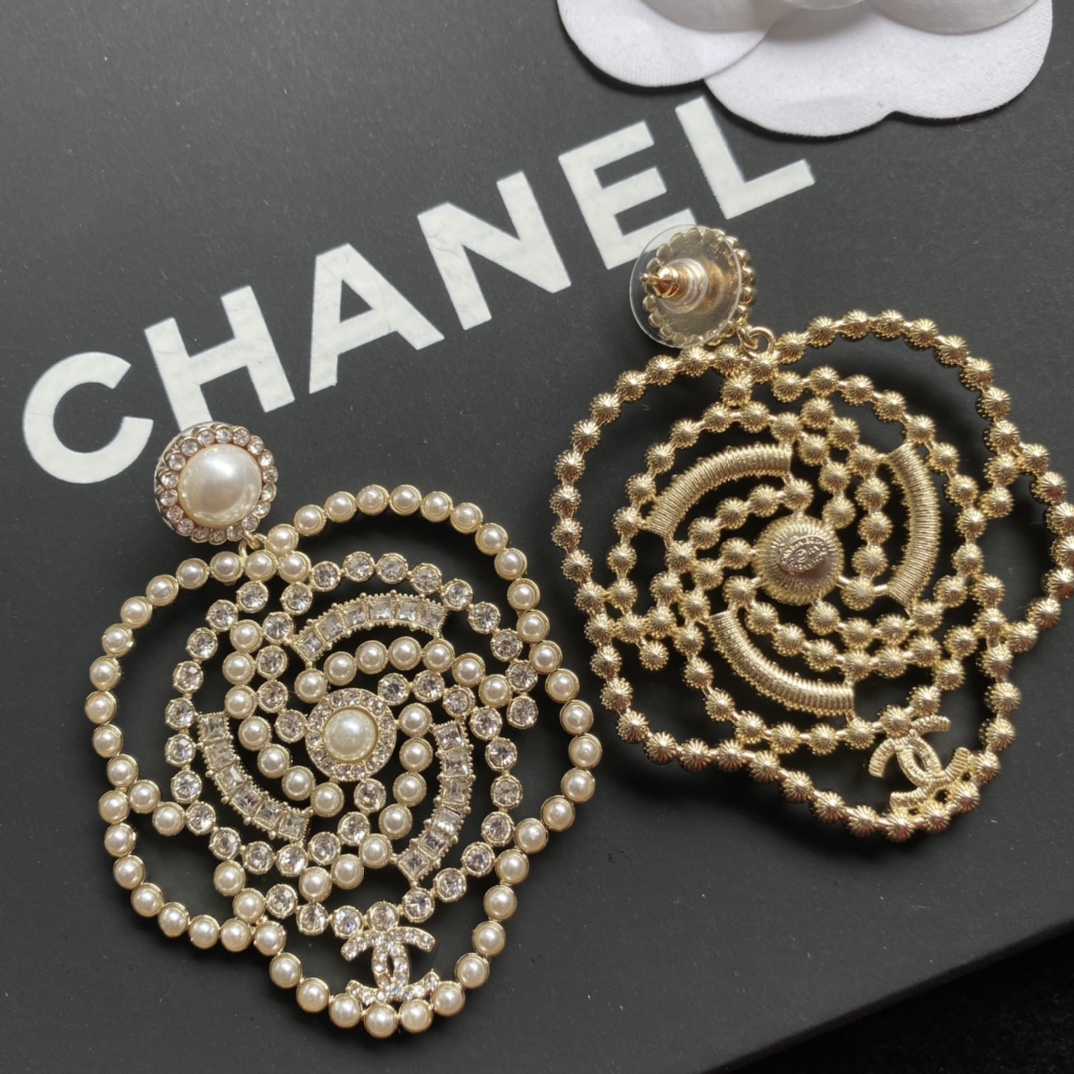 C style Fashion Pearl Necklace-Luxeon