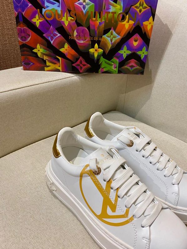 L style Women Lace Up Leather Flat Sneakers-Luxeon