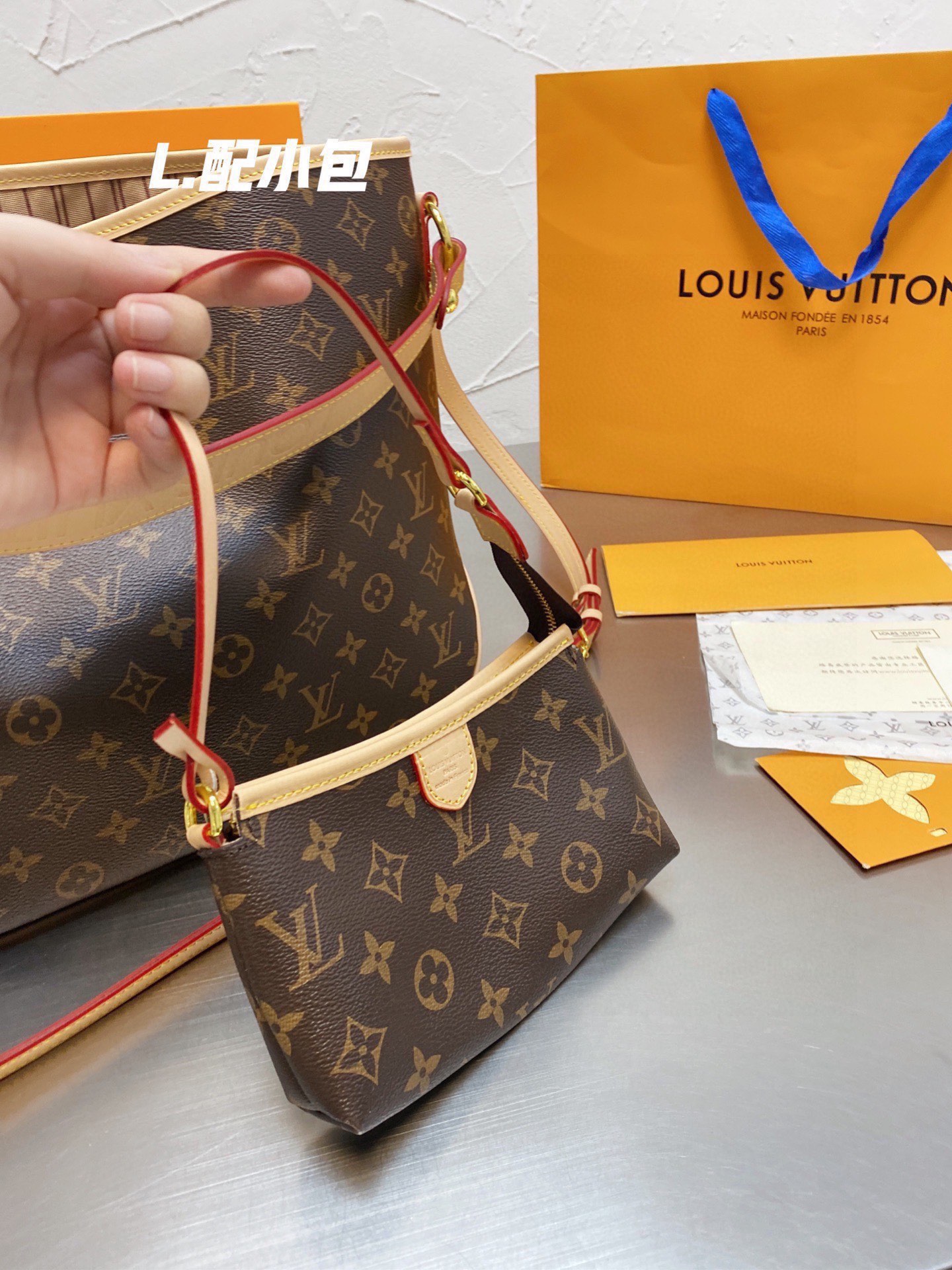 L style . Handbags Tote Shopping Bags 2 In 1-Luxeon