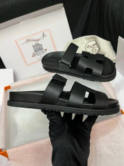 H Style Slippers